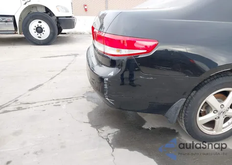 2003 Honda Accord 2.4 Ex z USA, uszkodzony, nr VIN JHMCM56713C040317